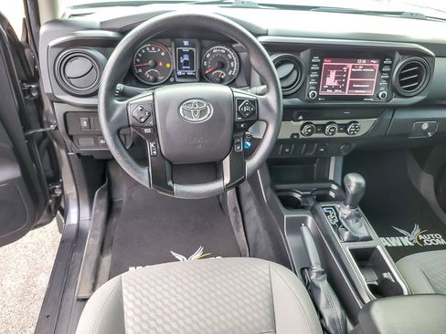 Used 2022 Toyota Tacoma SR image 10