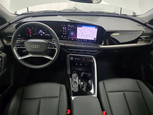 New 2025 Audi Q5 Premium image 17