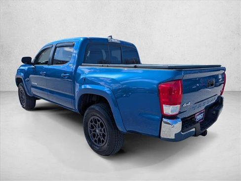 Used 2017 Toyota Tacoma SR5 w/ Tow Package image 8