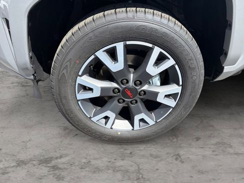 New 2026 Toyota 4Runner TRD Sport AWD/4WD image 9