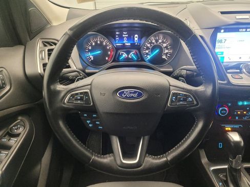 Used 2017 Ford Escape Titanium FWD image 22