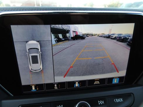 Used 2020 Chevrolet Blazer Premier w/ Driver Confidence II Package FWD image 31