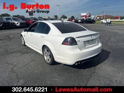 Used 2009 Pontiac G8 GT RWD image 5