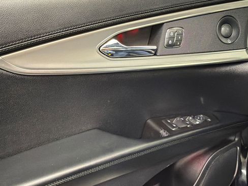 Used 2019 Lincoln Nautilus Reserve FWD image 34