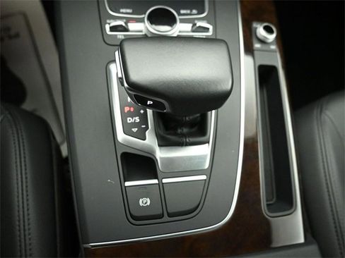 Used 2018 Audi Q5 Prestige w/ Prestige Package image 20