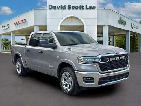 New 2026 RAM 1500 Big Horn AWD/4WD image 3