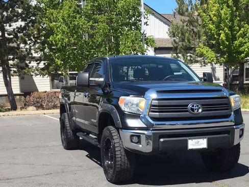Used 2014 Toyota Tundra SR5 AWD/4WD image 3