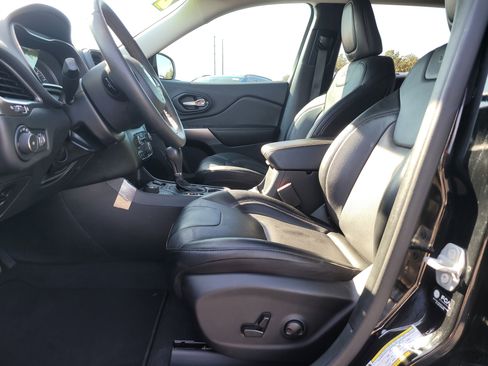 Used 2022 Jeep Cherokee Latitude Lux image 16