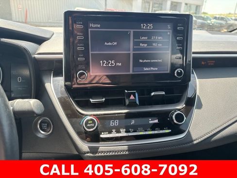 Used 2020 Toyota Corolla SE w/ SE Premium Package FWD image 9