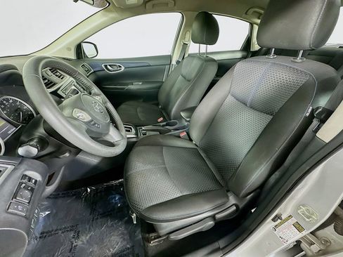 Used 2017 Nissan Sentra SR w/ Driver's Assist Package FWD image 30