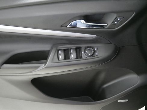 Used 2023 Chevrolet Bolt EUV Premier w/ Sun & Sound Package FWD image 19