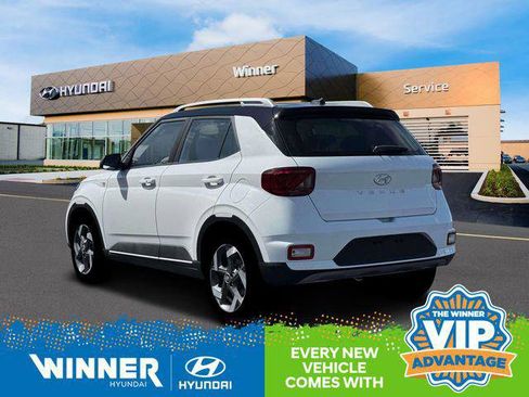 New 2026 Hyundai Venue SEL image 5