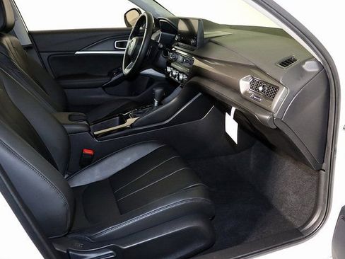 Used 2025 Acura Integra FWD image 31