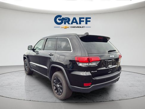 Used 2022 Jeep Grand Cherokee Laredo E AWD/4WD image 5