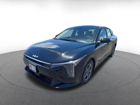 Used 2025 Kia K4 FWD image 4