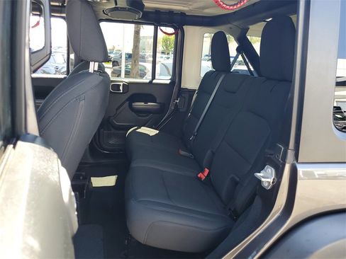 Used 2021 Jeep Wrangler Unlimited Sport image 13