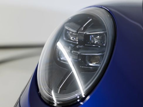 Certified 2025 Porsche 911 GT3 RWD image 13