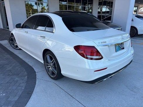 Used 2020 Mercedes-Benz E 350 4MATIC Sedan image 4