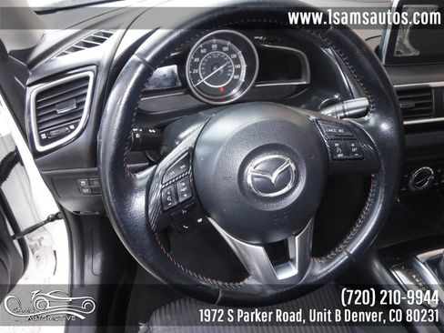 Used 2016 MAZDA MAZDA3 i Touring FWD image 40