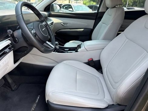 Used 2025 Hyundai Tucson SEL AWD/4WD image 23