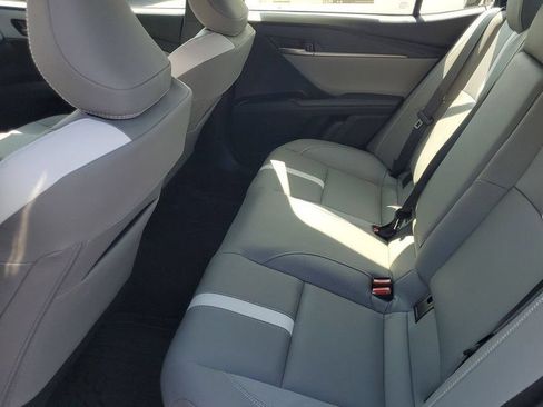 New 2026 Toyota Camry SE w/ Convenience Package FWD image 12