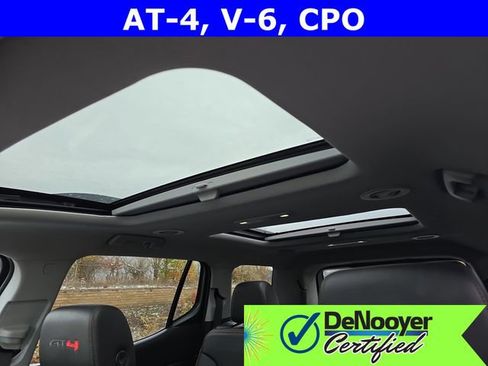 Used 2023 GMC Acadia AT4 image 30