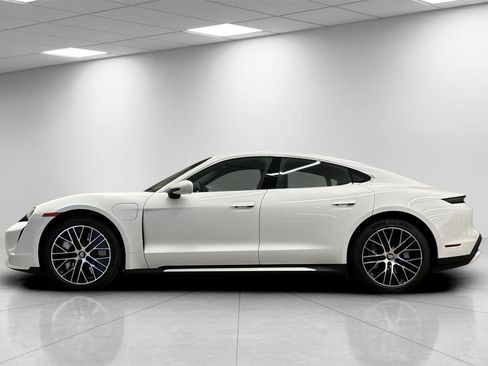 Certified 2023 Porsche Taycan Turbo image 2