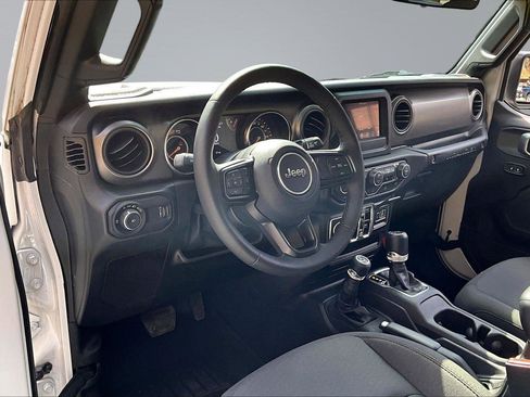 Used 2023 Jeep Wrangler Sport S image 15