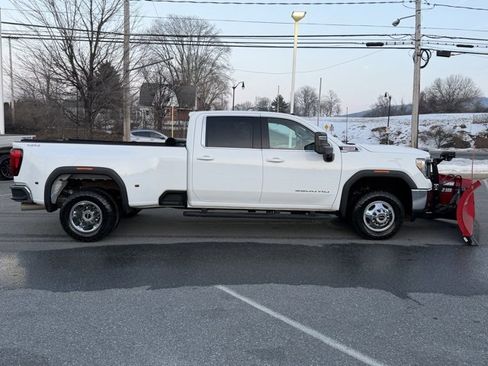 Used 2021 GMC Sierra 3500 SLE w/ SLE Convenience Package image 14