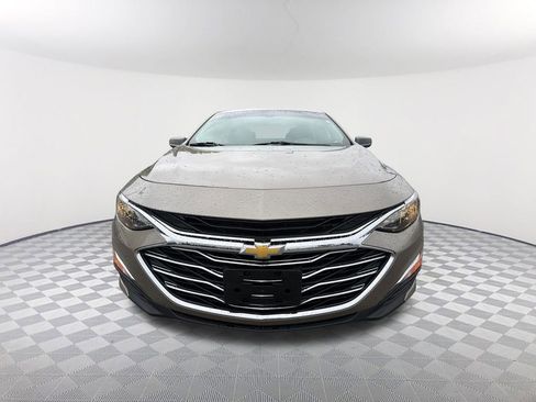 Used 2022 Chevrolet Malibu LS FWD image 2