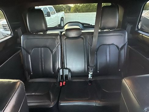 Used 2018 Ford Expedition Limited w/ Equipment Group 302A RWD image 35
