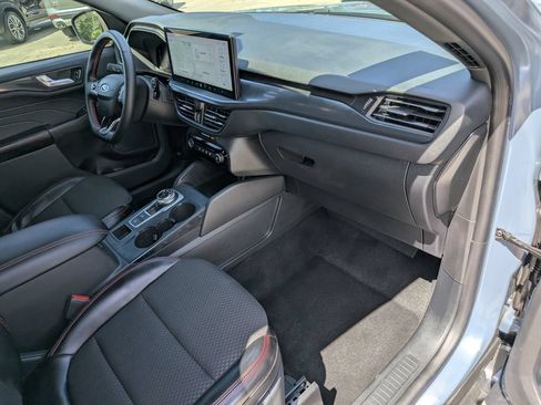 Used 2024 Ford Escape ST-Line w/ Tech Pack #1 FWD image 15