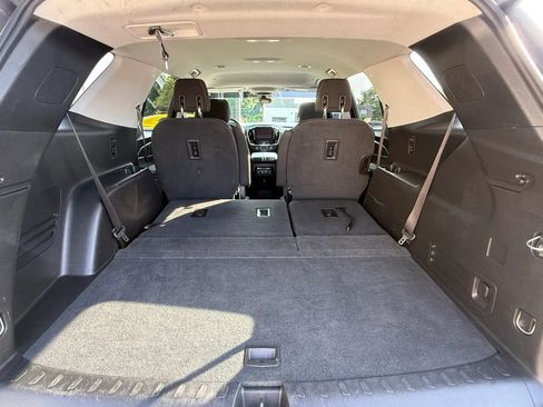 Used 2018 Chevrolet Traverse LT AWD/4WD image 17