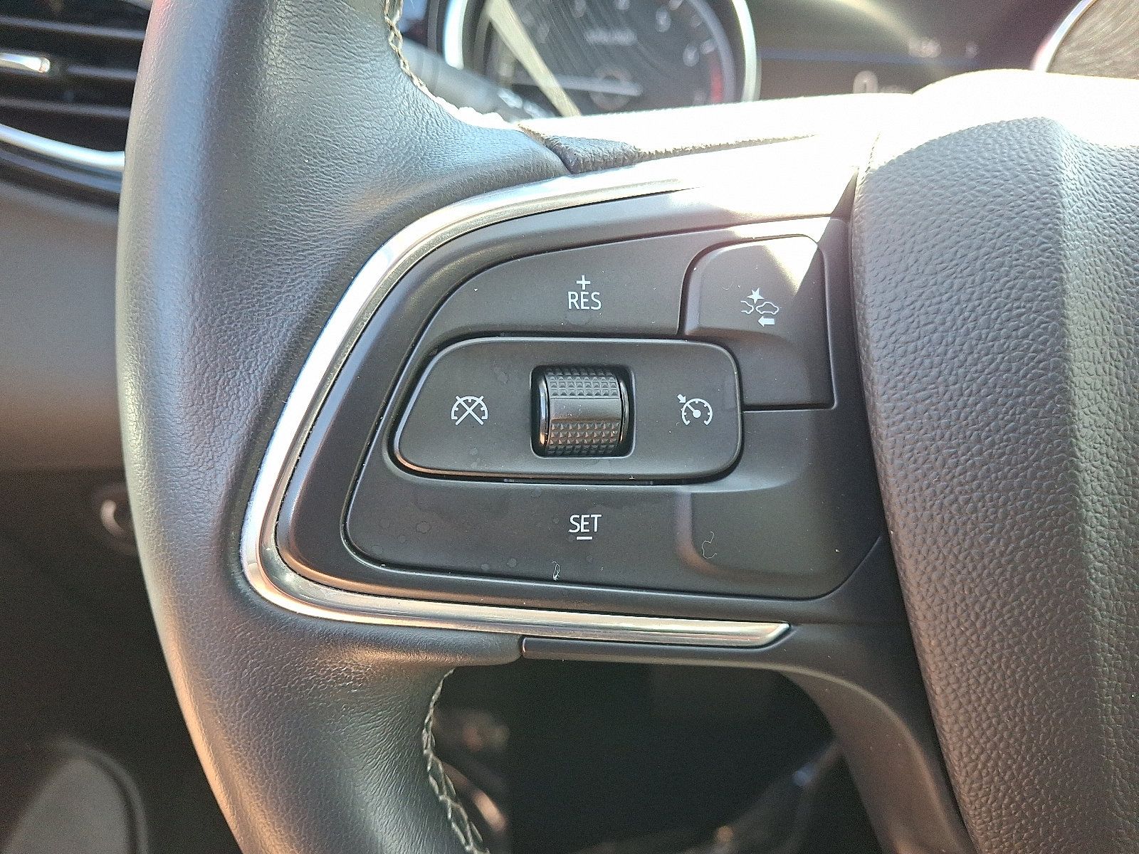Used 2023 Buick Encore GX Preferred w/ Cold Weather Comfort Package AWD/4WD image 20