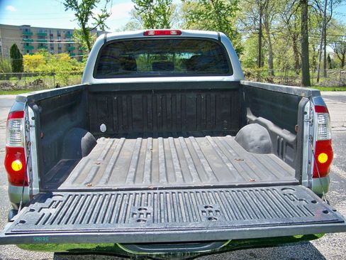 Used 2006 Toyota Tundra SR5 RWD image 14