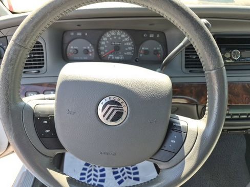 Used 2005 Mercury Grand Marquis LS image 10