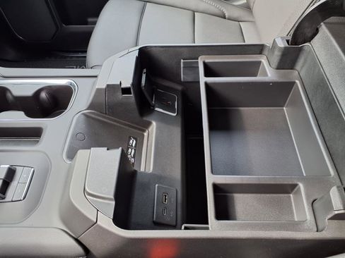 New 2025 GMC Sierra 1500 Denali w/ Technology Package image 17