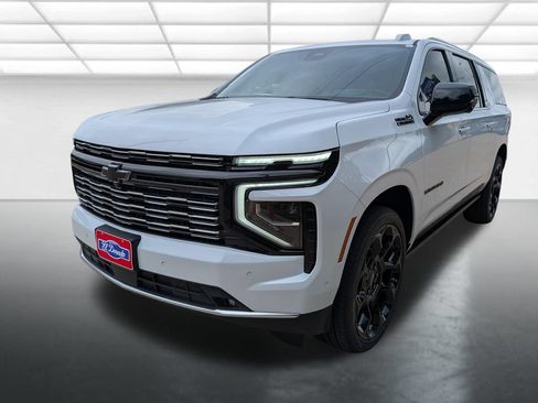 New 2026 Chevrolet Suburban High Country AWD/4WD image 33