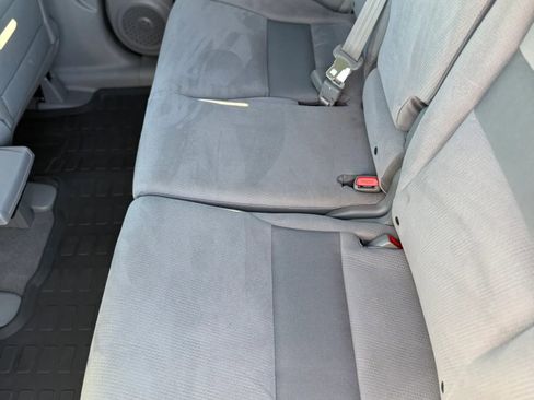 Used 2011 Honda CR-V EX image 26