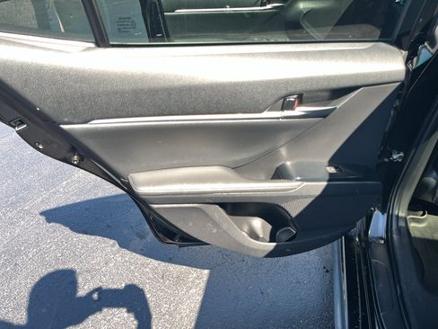 Used 2020 Toyota Camry XSE w/ Navigation Package FWD image 33