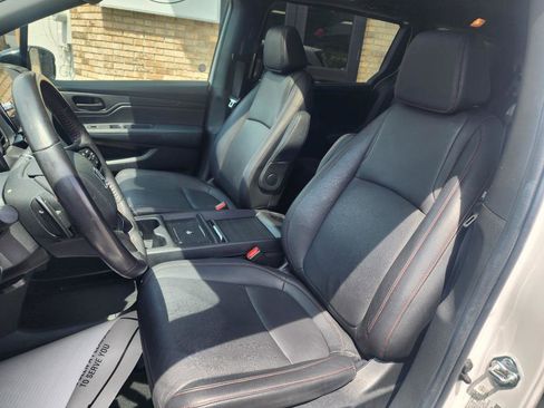 Used 2025 Honda Odyssey Sport-L image 17
