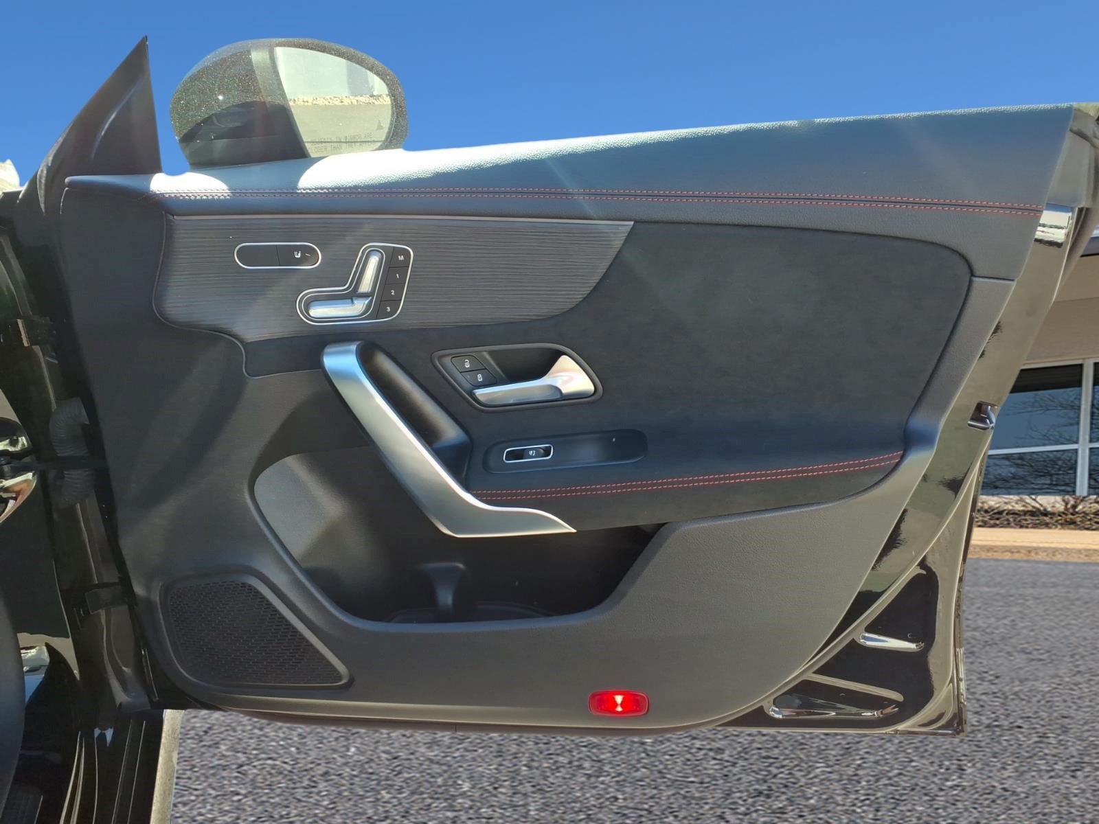 Certified 2023 Mercedes-Benz CLA 250 4MATIC image 29