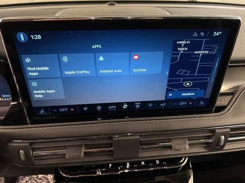 New 2026 Lincoln Corsair Premiere image 9