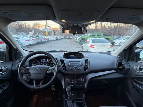 Used 2018 Ford Escape SE image 18