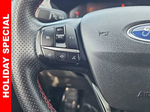 Used 2023 Ford Escape ST-Line image 17