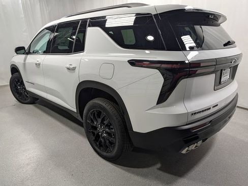 New 2026 Chevrolet Traverse LT w/ Midnight/Sport Edition image 6
