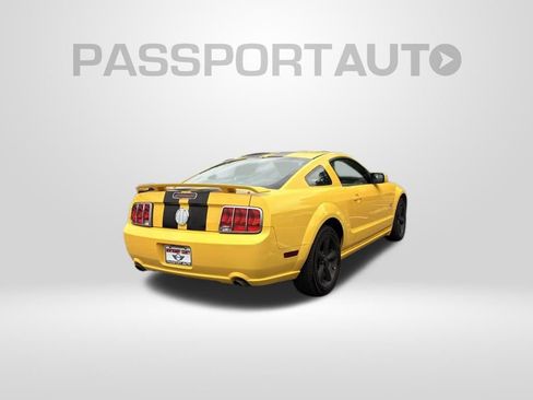 Used 2006 Ford Mustang GT RWD image 6