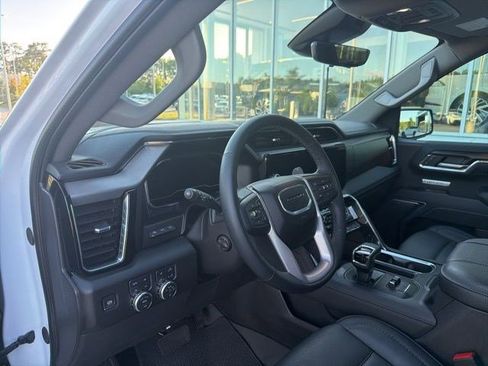Used 2025 GMC Sierra 1500 Denali w/ Denali Reserve Package AWD/4WD image 16