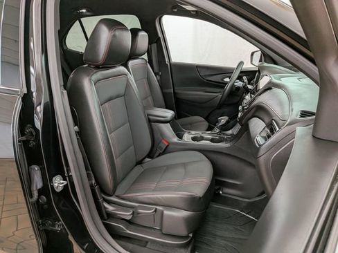 Used 2023 Chevrolet Equinox RS FWD image 19