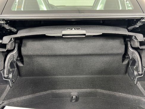 Used 2014 Mercedes-Benz SLK 250 image 11